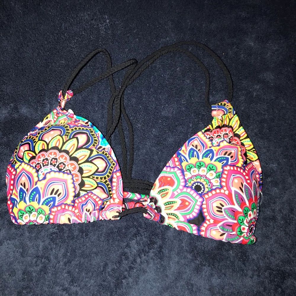 Fun bikini top